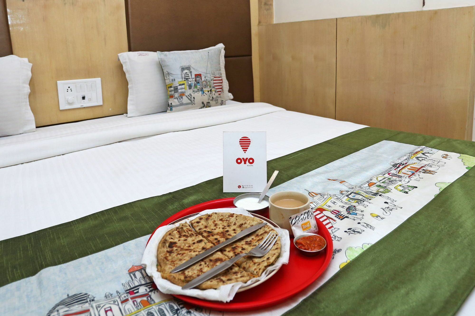 Oyo 9233 Hotel Cottage Lord Krishna Нью-Дели Экстерьер фото